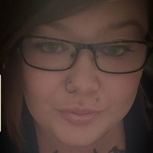 Meet your Posher, Janelle